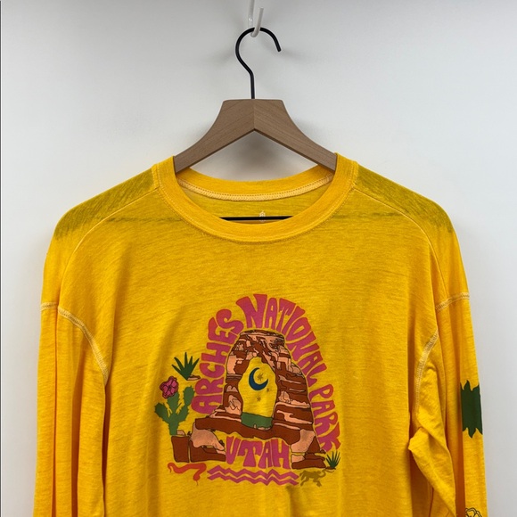 Free People Movement Love Your Parks Arches National T-Shirt Yellow XS - Picture 3 of 10
